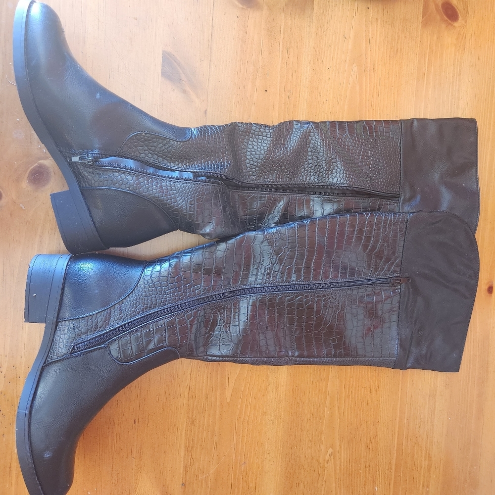Black boots